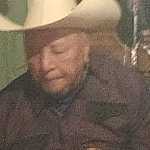 Meet your Posher, Tomas